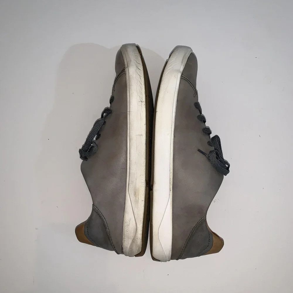 OluKai Lae'ahi Li 'Ili Shoes Mens Size 10.5 Gray Leather Lace Up Casual Sneakers